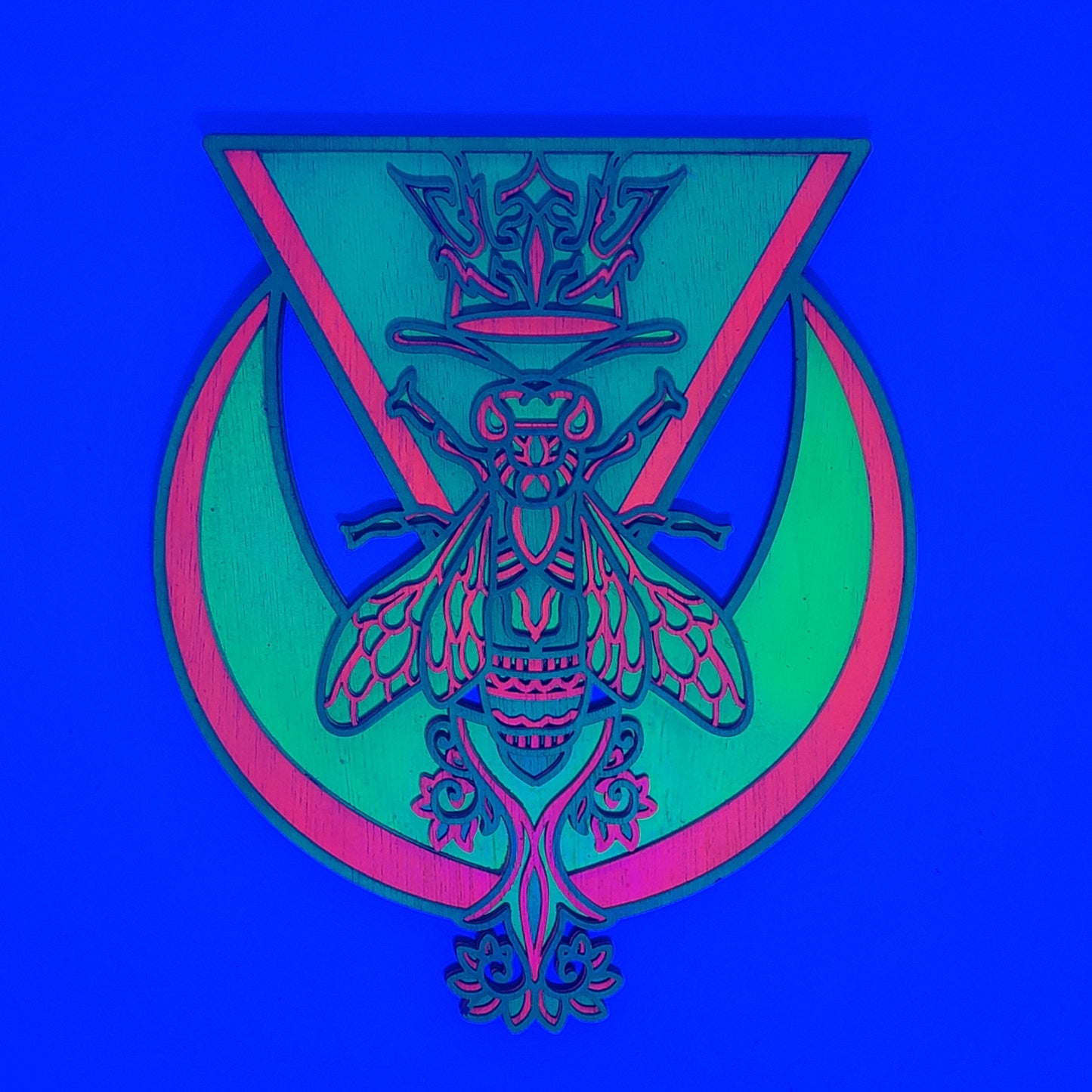 Cicada Multilayer 10"x11.5" - UV Reactive